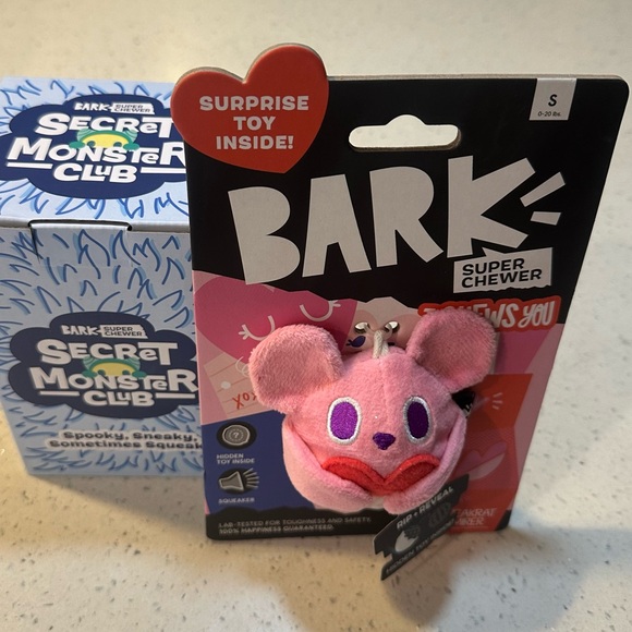 NWT Large and Small Super Chewer Rip and Reveal Toys - Picture 8 of 13